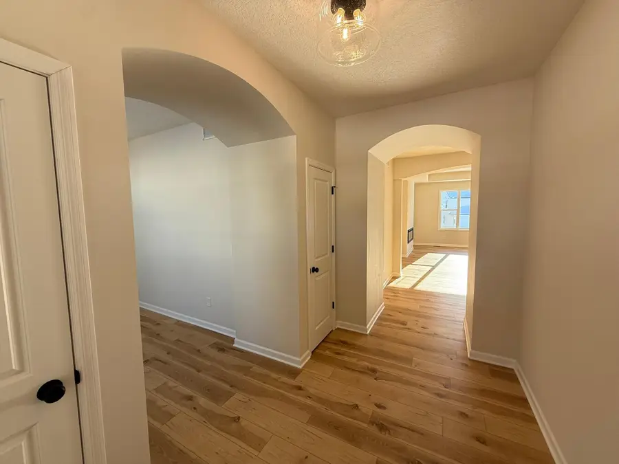 2677 Kenwood Avenue Ne, Saint Michael, MN 55376 - Image #2