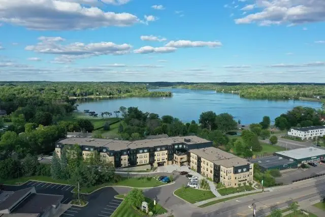 1948 W Wayzata Boulevard #114, Long Lake, MN 55356 - Image #2