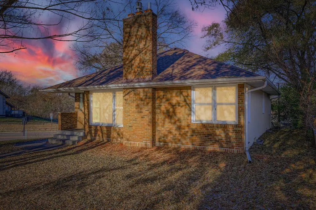 2293 7th Avenue E, North Saint Paul, MN 55109 - Image #1