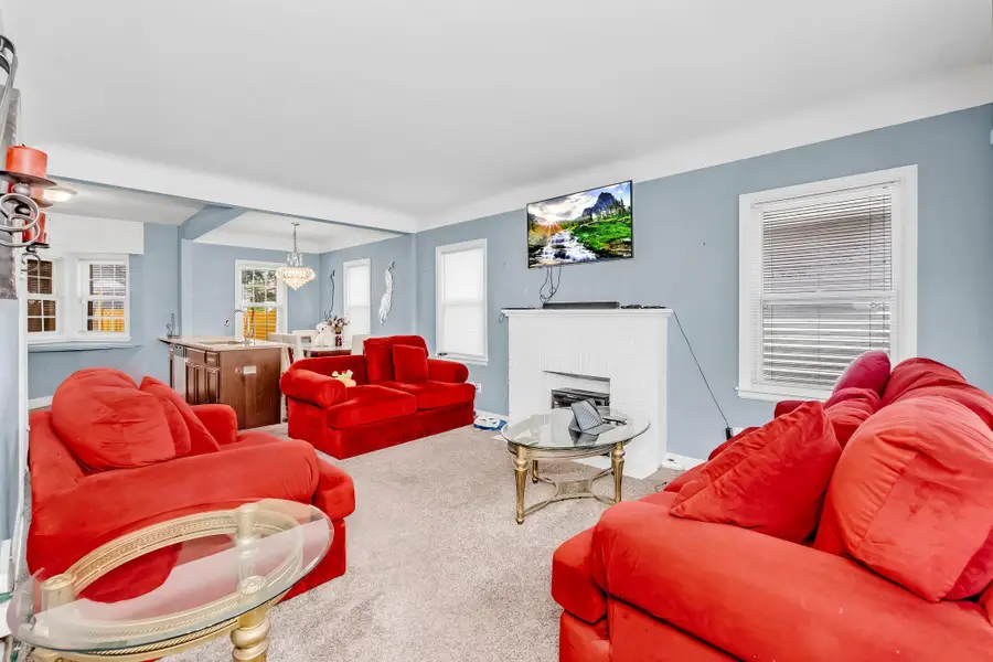 1803 Bush Avenue E, Saint Paul, MN 55119 - Image #3