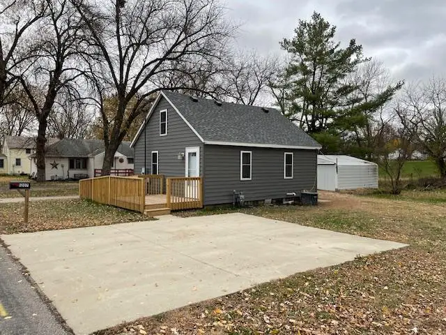 1207 15th Avenue Sw, Austin, MN 55912 - Image #2