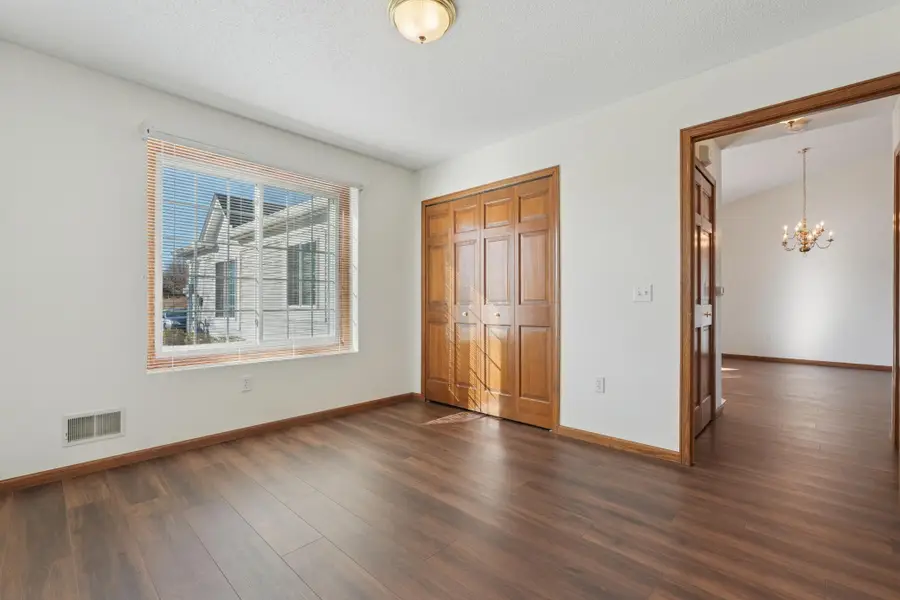 7516 Ojibway Park Road, Woodbury, MN 55125 - Image #2