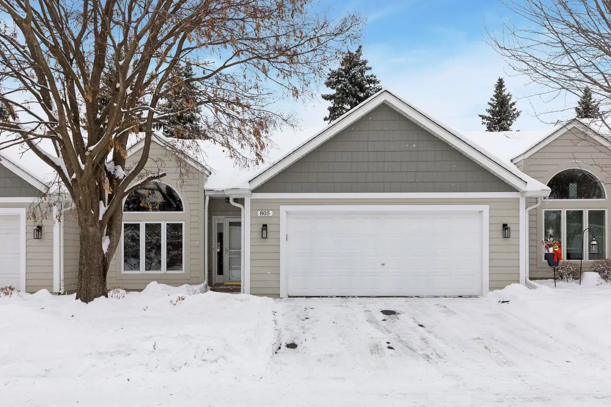 805 Southcross Drive E, Burnsville, MN 55306 - Image #1