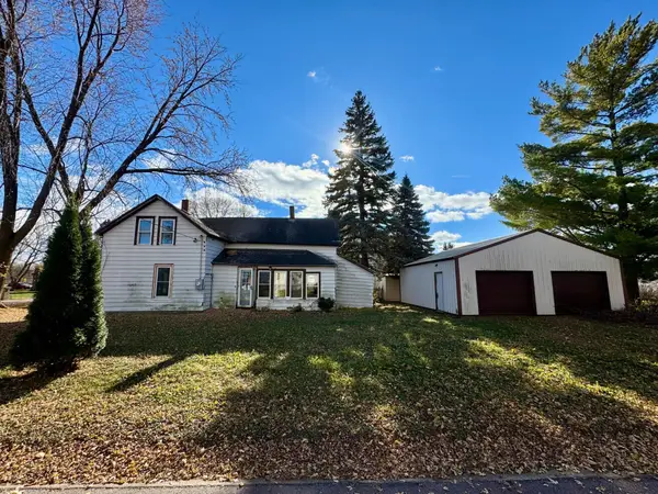 200 7th Street, Madison Lake, MN 56063