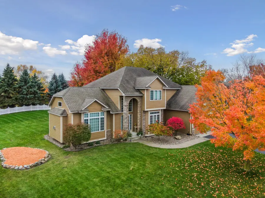 6685 Walnut Drive, Minnetrista, MN 55364 - Image #2