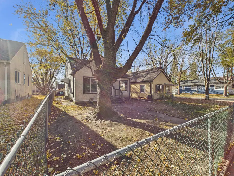 1964 Hyacinth Avenue E, Saint Paul, MN 55119 - Image #3