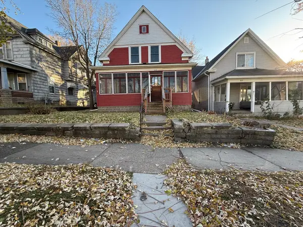 668 Jessamine Avenue E, Saint Paul, MN 55106