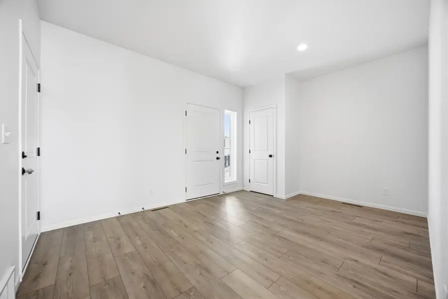 10350 Burgundy Drive, Horace, ND 58047 - Image #3