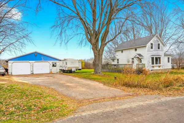 720 Pioneer Road, Wilson, WI 54027