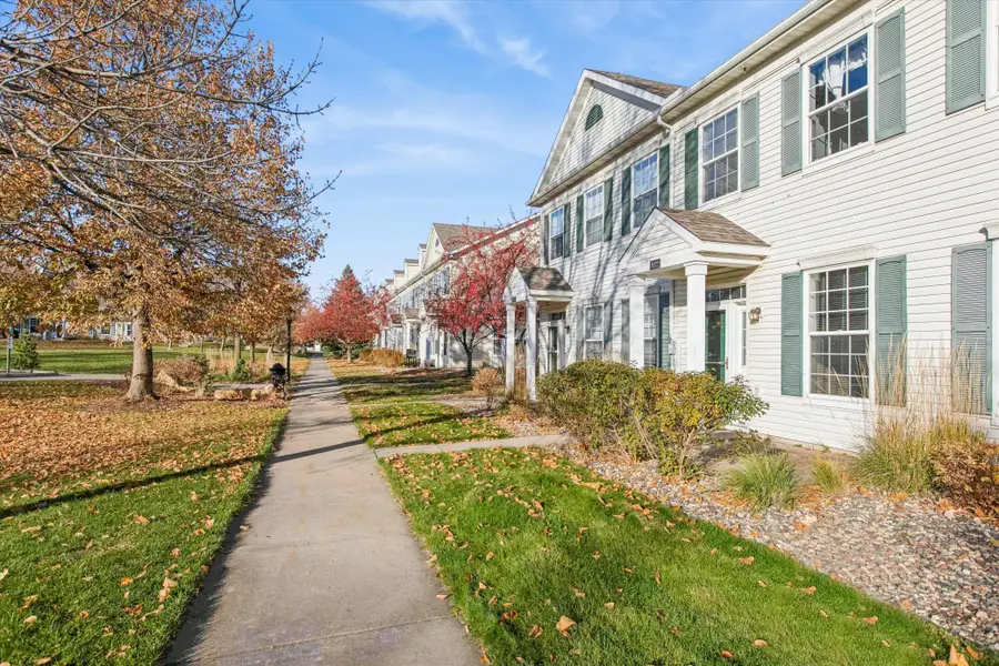 1022 Providence Drive, Shakopee, MN 55379 - Image #3