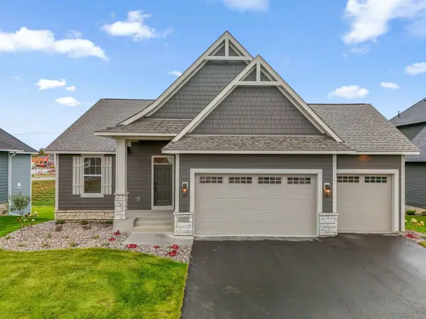 10275 Shadyview Lane N, Maple Grove, MN 55311