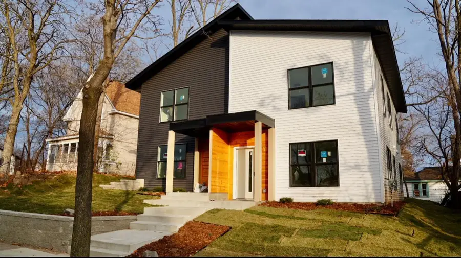 810 Atlantic Street, Saint Paul, MN 55106 - Image #2