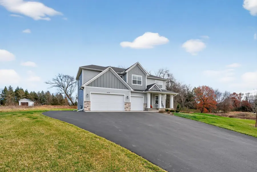 26265 Hunter Avenue, Wyoming, MN 55092 - Image #2