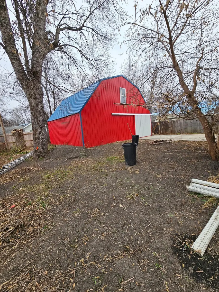 1061 1st Street N, Casselton, ND 58012 - #3