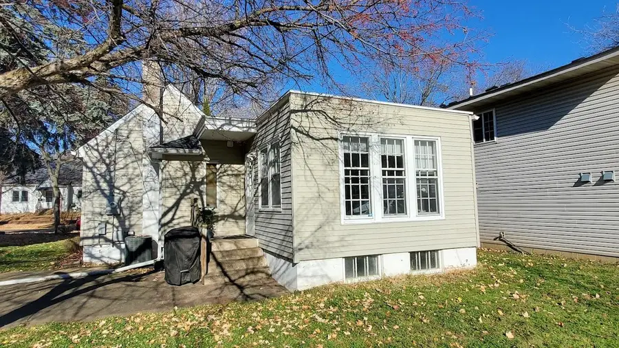 1924 5th Street E, Saint Paul, MN 55119 - Image #3