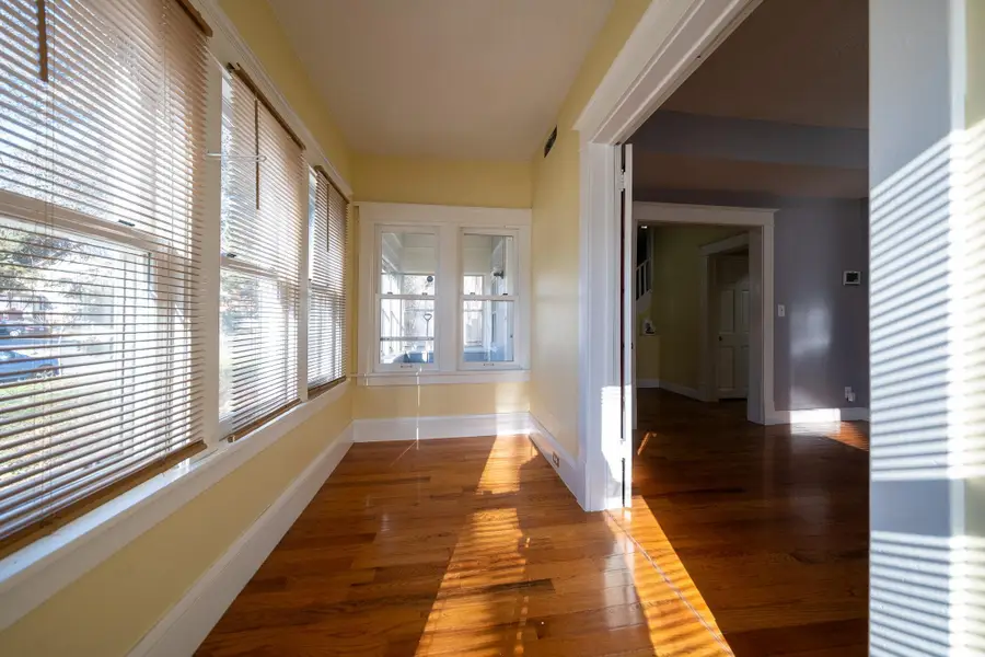 2226 Bryant Avenue N, Minneapolis, MN 55411 - #3