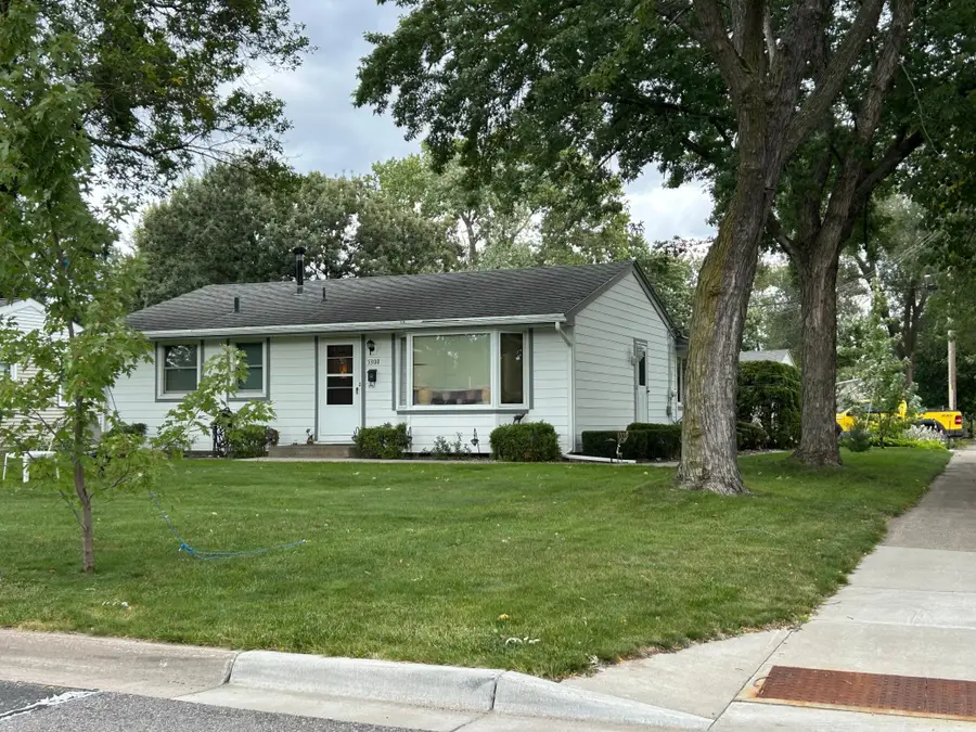 5300 Newton Avenue N, Brooklyn Center, MN 55430 - Image #2