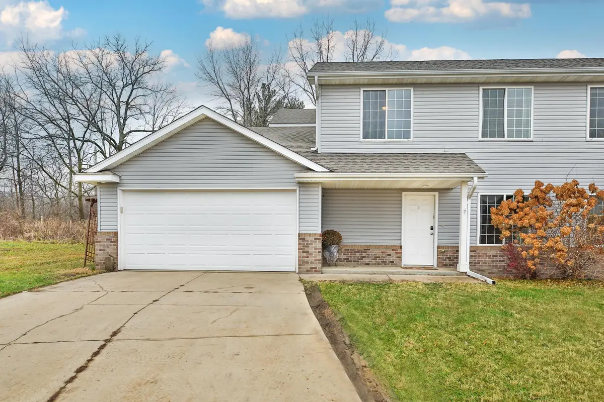 29 6th Avenue Se, Dodge Center, MN 55927 - Image #1