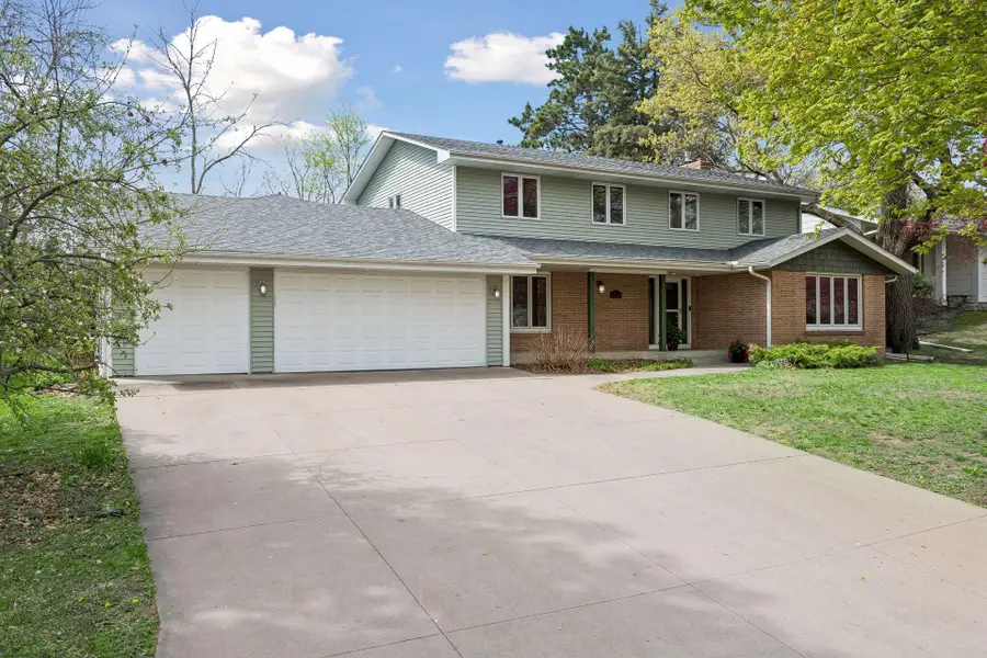 8817 Westmoreland Lane, Saint Louis Park, MN 55426 - #2