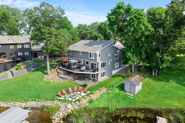 4324 Lake Point Court, Shoreview, MN 55126