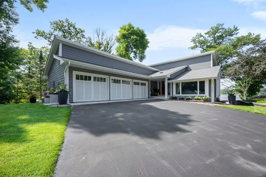 4324 Lake Point Court, Shoreview, MN 55126 - #2