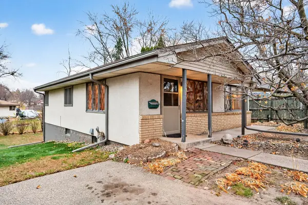 1549 Old Hudson Road, Saint Paul, MN 55106