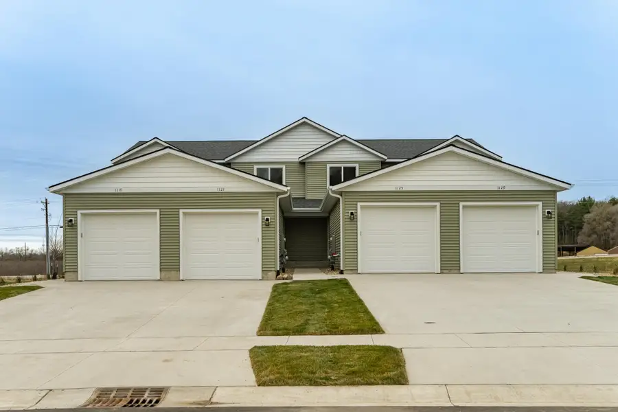 1121 Century Village Lane Ne, Rochester, MN 55906 - Image #2