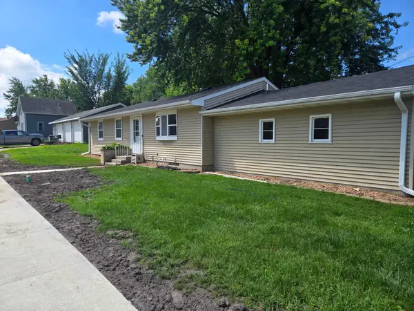 313 Lake Avenue N, Silver Lake, MN 55381