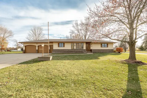 919 Church Street W, Belle Plaine, MN 56011