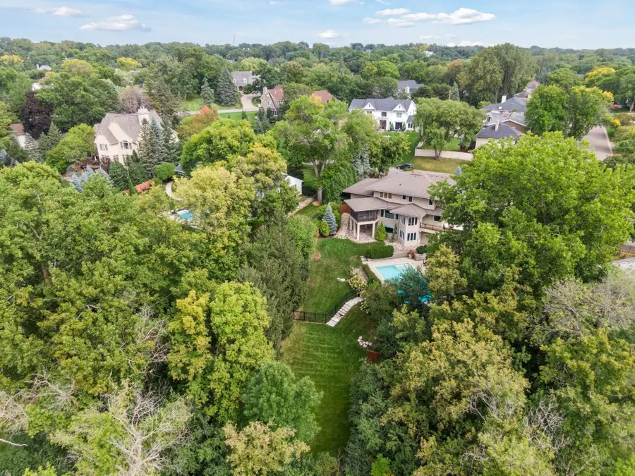 5600 Parkwood Lane, Edina, MN 55436 - Image #3