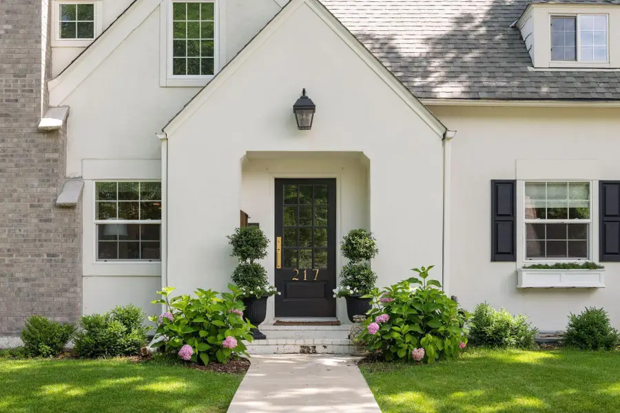 217 Holly Road, Hopkins, MN 55343 - Image #3