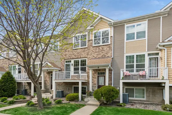 1945 Commonwealth Boulevard #5, Chanhassen, MN 55317