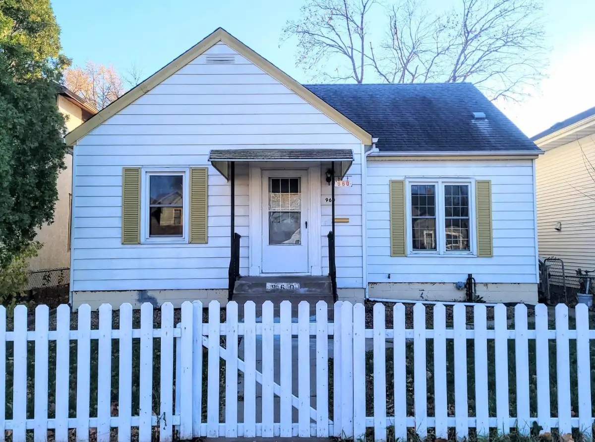 960 Geranium Avenue E, Saint Paul, MN 55106 - Image #1
