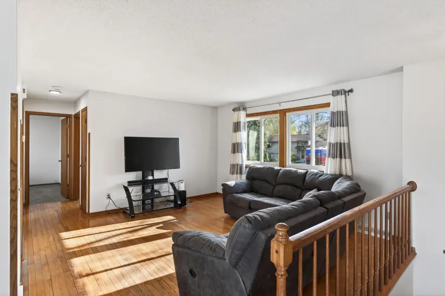 11511 Idaho Avenue N, Champlin, MN 55316 - #3