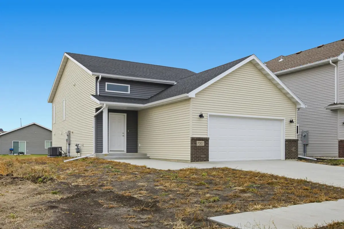 7007 Benji Lane, Horace, ND 58047 - #1