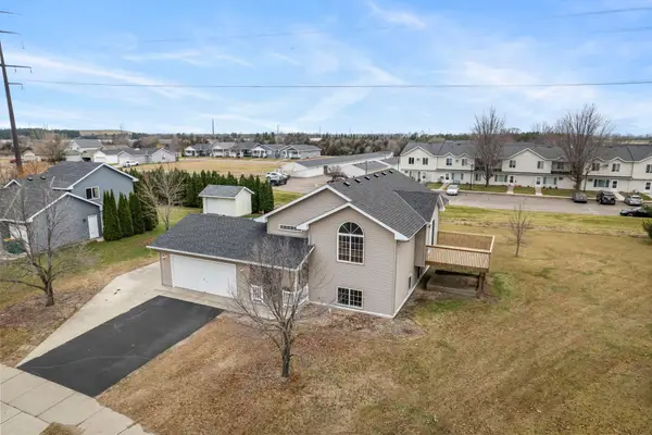 11242 Laura Circle, Becker, MN 55308