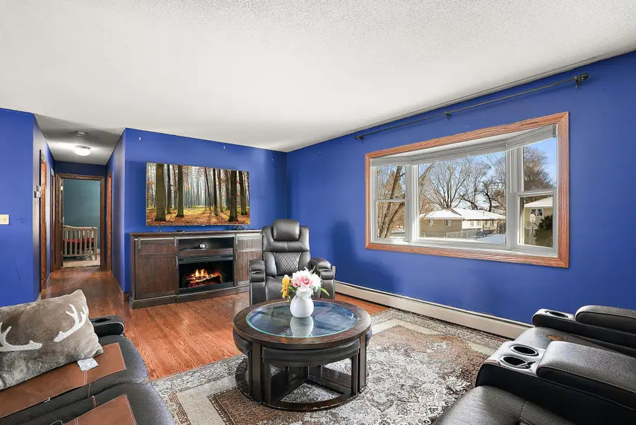 9830 6th Street Ne, Blaine, MN 55434 - Image #3