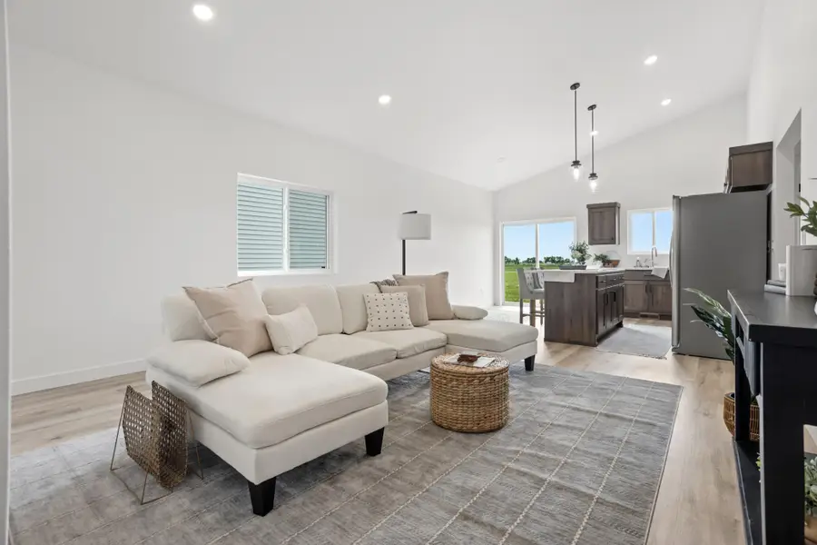 2617 38 Avenue S, Moorhead, MN 56560 - #3