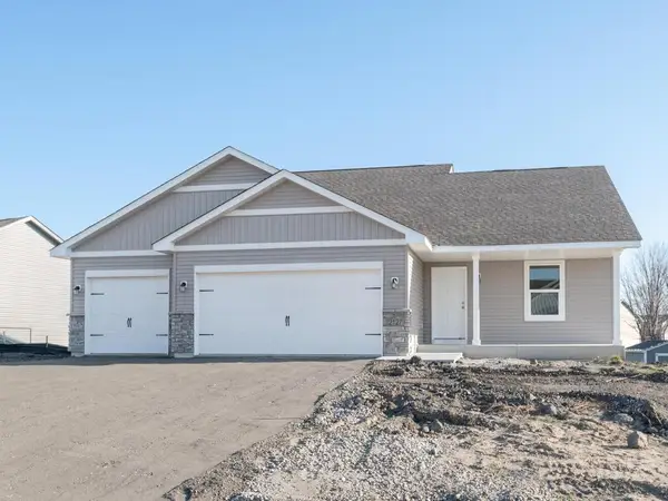 2127 River Bend Trail, Mayer, MN 55360