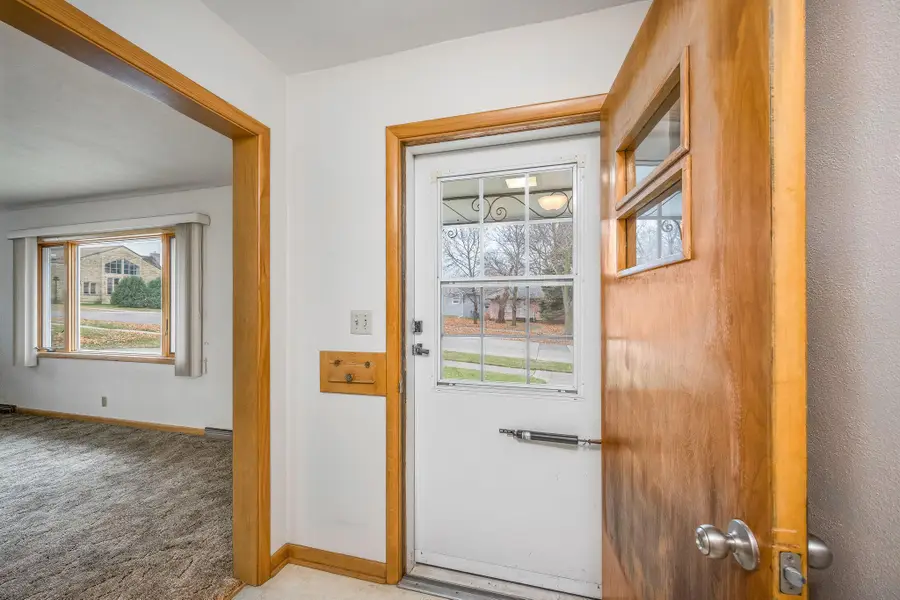 847 S Hampton Street, Fairmont, MN 56031 - Image #2