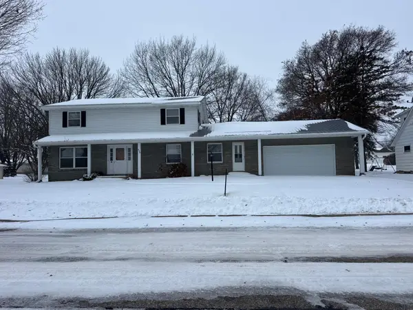 536 3rd Avenue, Wanamingo, MN 55983