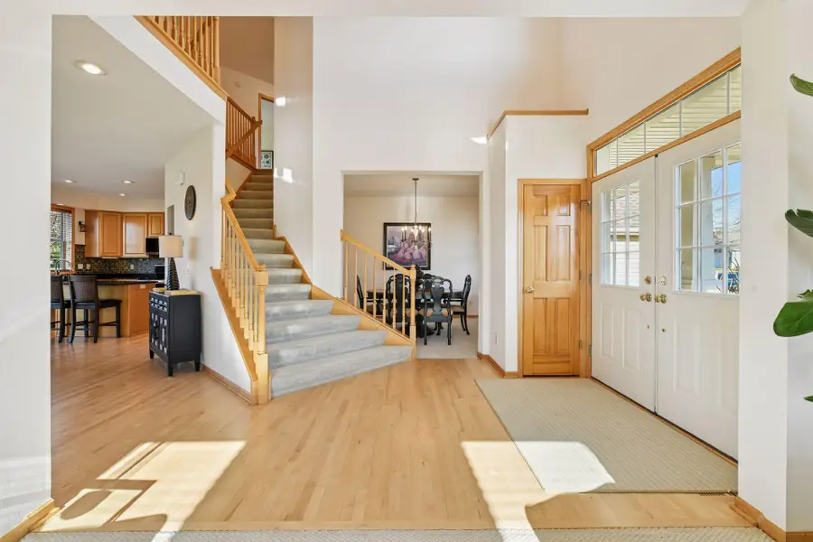 583 Summerfield Drive, Chanhassen, MN 55317 - Image #3