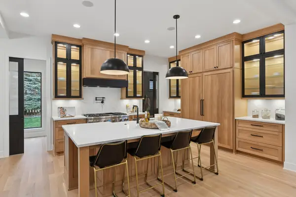 5924 Drew Avenue S, Edina, MN 55410