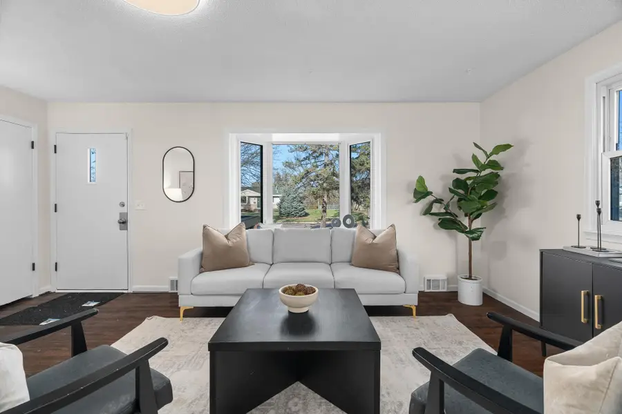 8317 67th Avenue N, Brooklyn Park, MN 55428 - Image #3