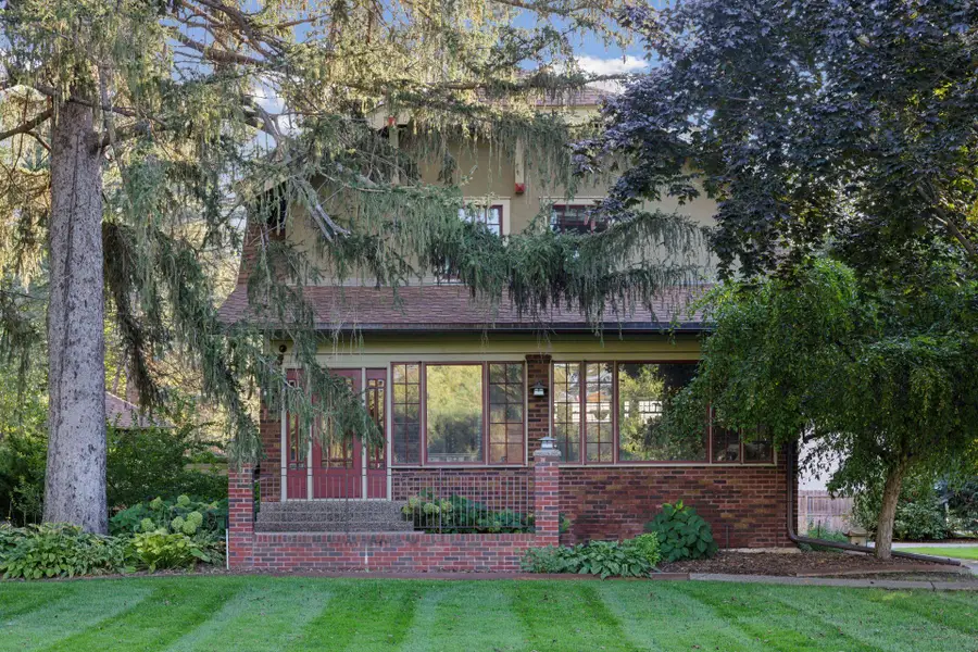 1085 Ryan Avenue W, Roseville, MN 55113 - #3