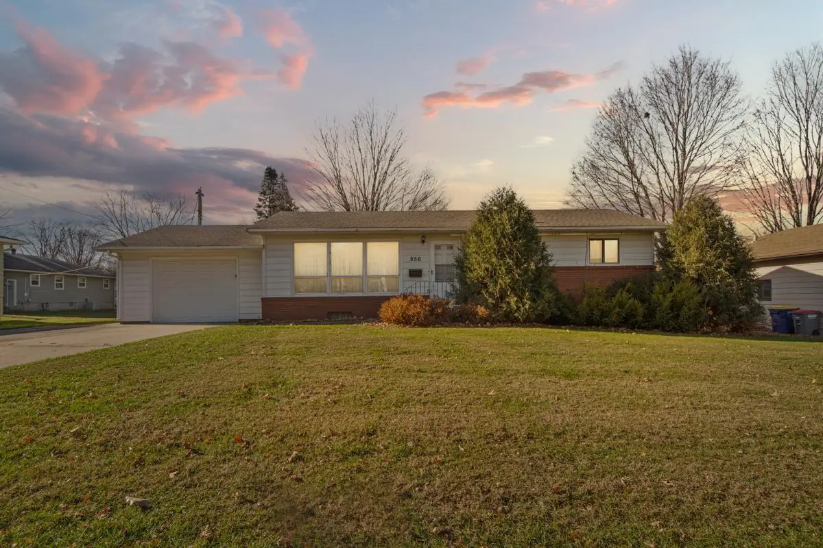 856 Valley View Road, Faribault, MN 55021 - Image #1