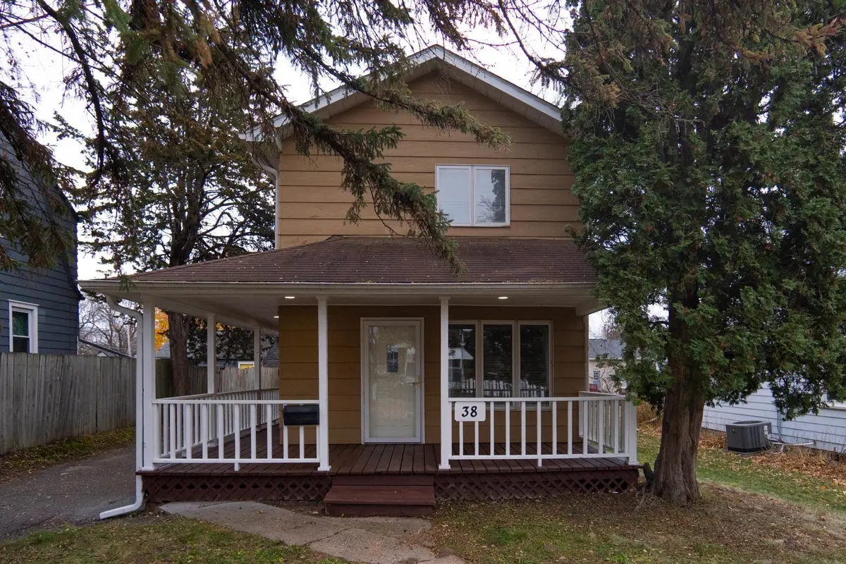 38 Winona Street W, Saint Paul, MN 55107 - #1
