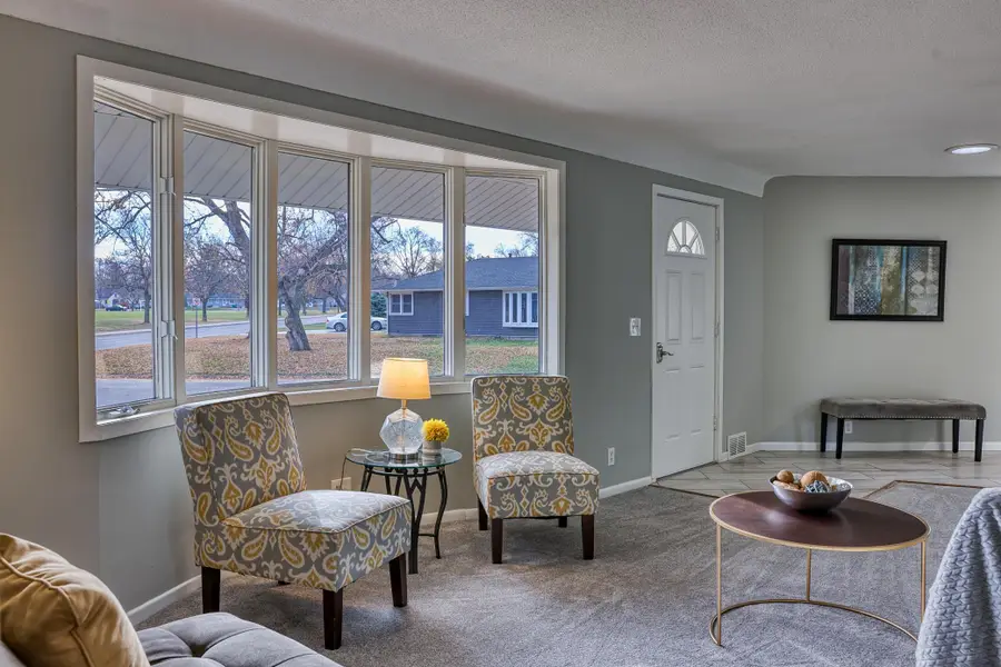 4801 Louisiana Avenue N, Crystal, MN 55428 - Image #3