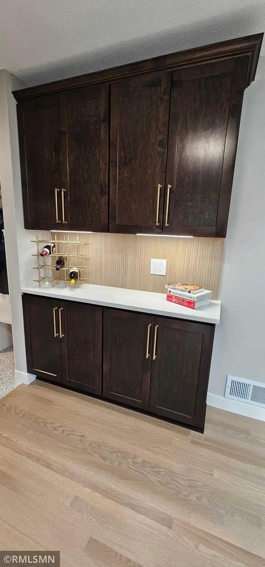 686 Wheaton Avenue, Roseville, MN 55113 - Image #3