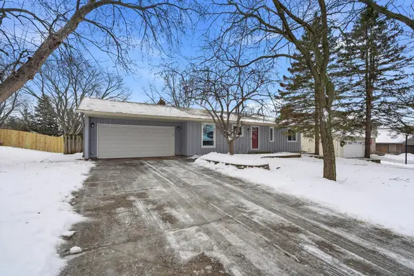 8605 Ivywood Avenue S, Cottage Grove, MN 55016